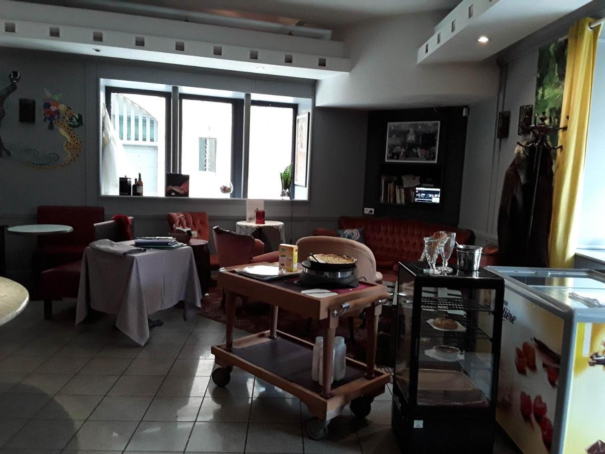Madelon IV Bed & Breakfast Belves Ngoại thất bức ảnh