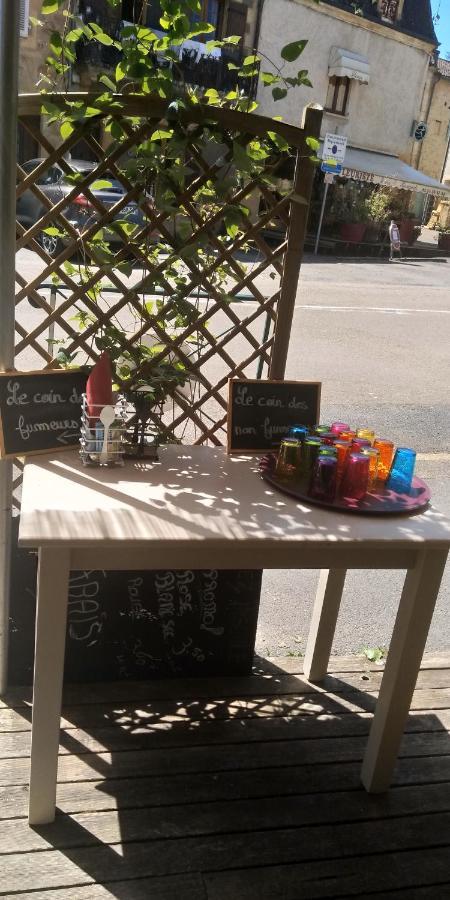Madelon IV Bed & Breakfast Belves Ngoại thất bức ảnh