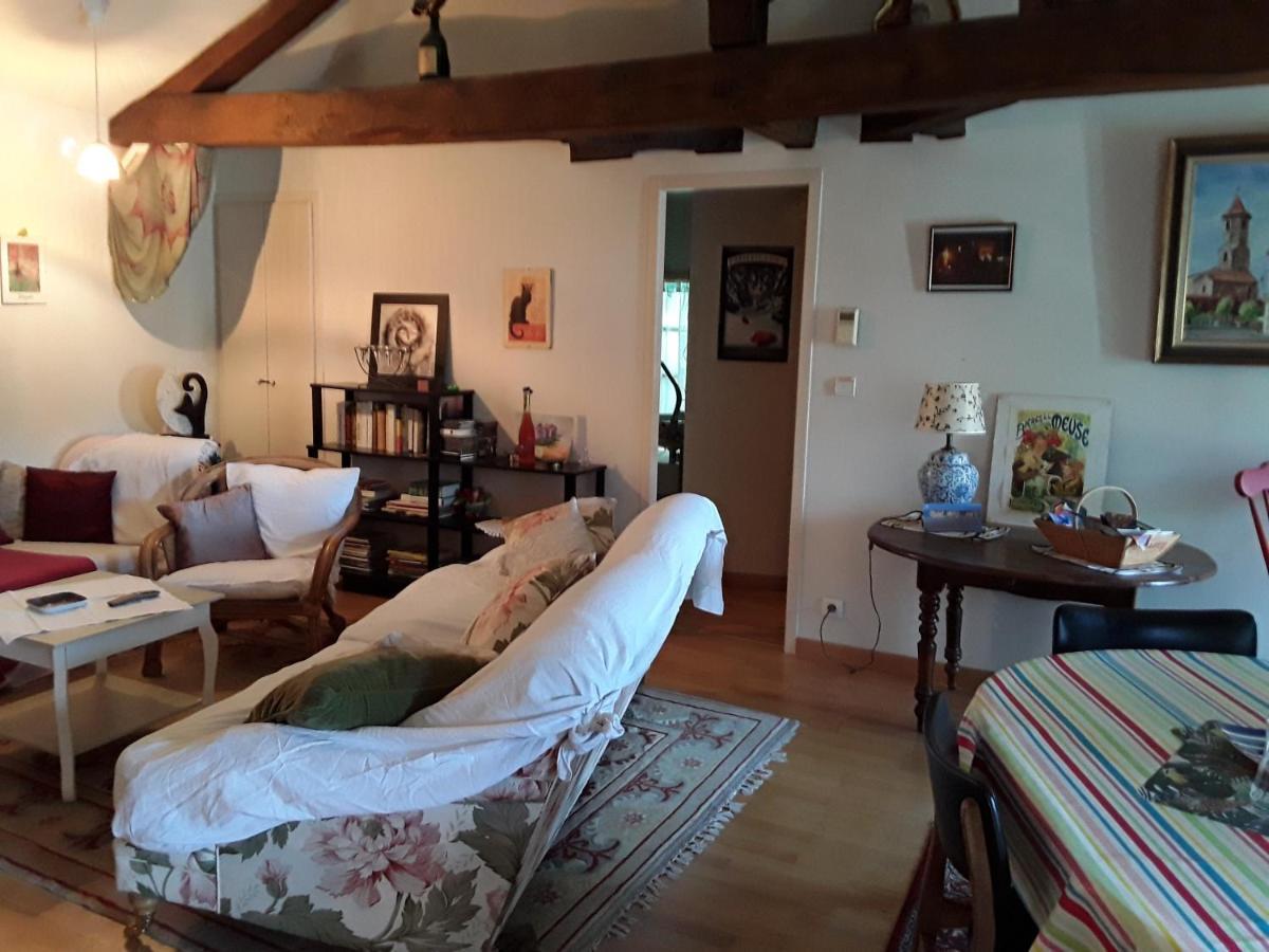 Madelon IV Bed & Breakfast Belves Ngoại thất bức ảnh