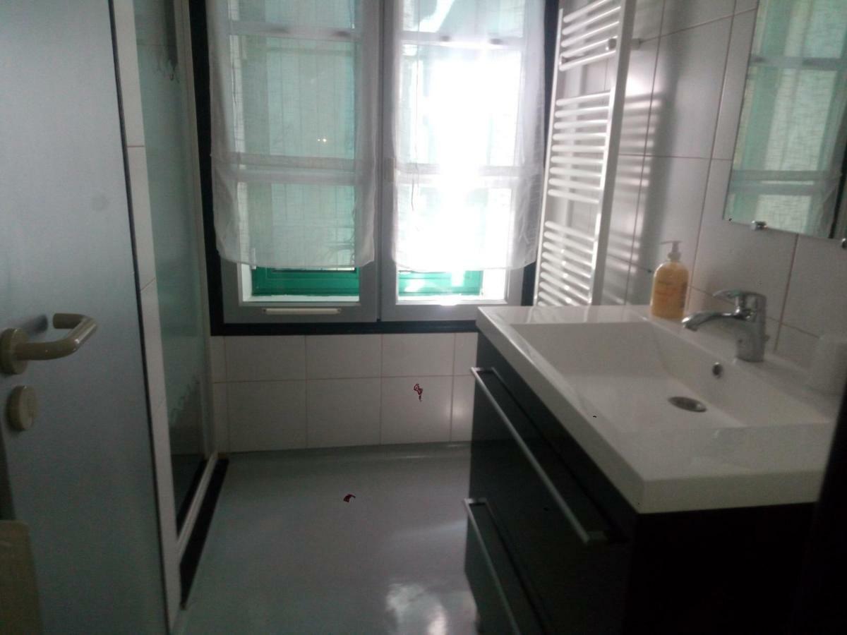 Madelon IV Bed & Breakfast Belves Ngoại thất bức ảnh
